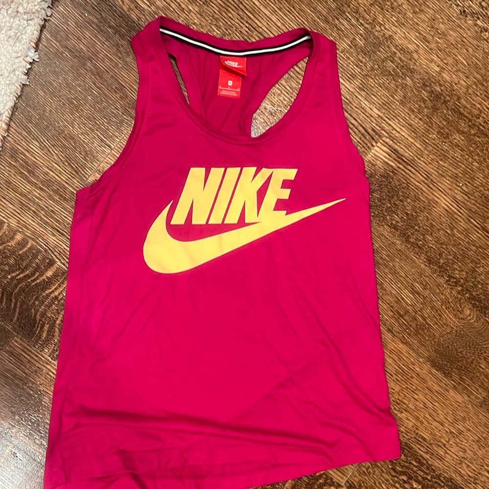 Nike logo workout tank